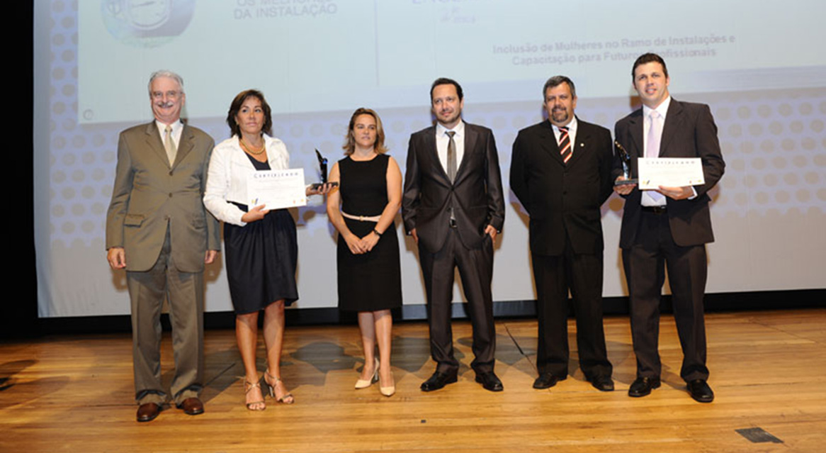 suzy_premio_masterinstal_godiva_propaganda